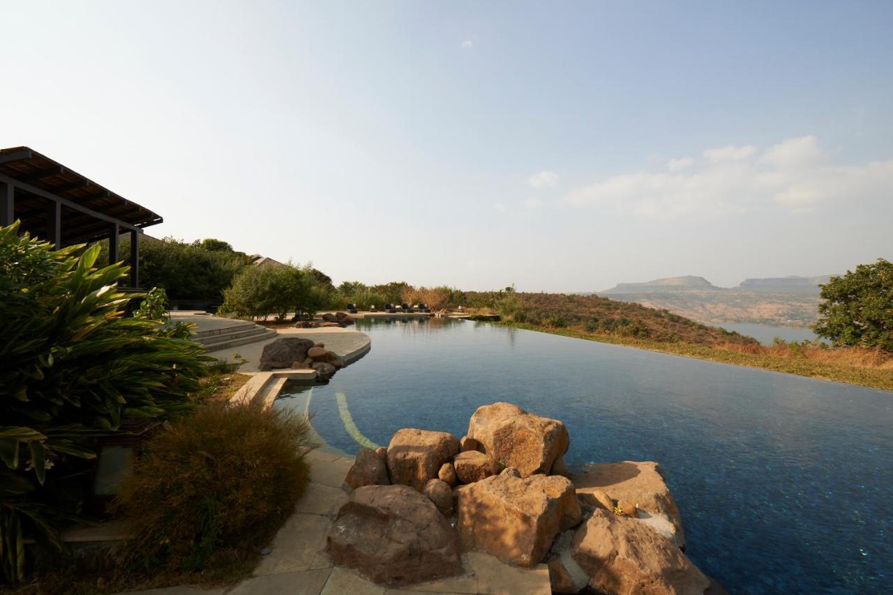 Club Mahindra Tungi, Lonavala Hotel Eksteriør billede