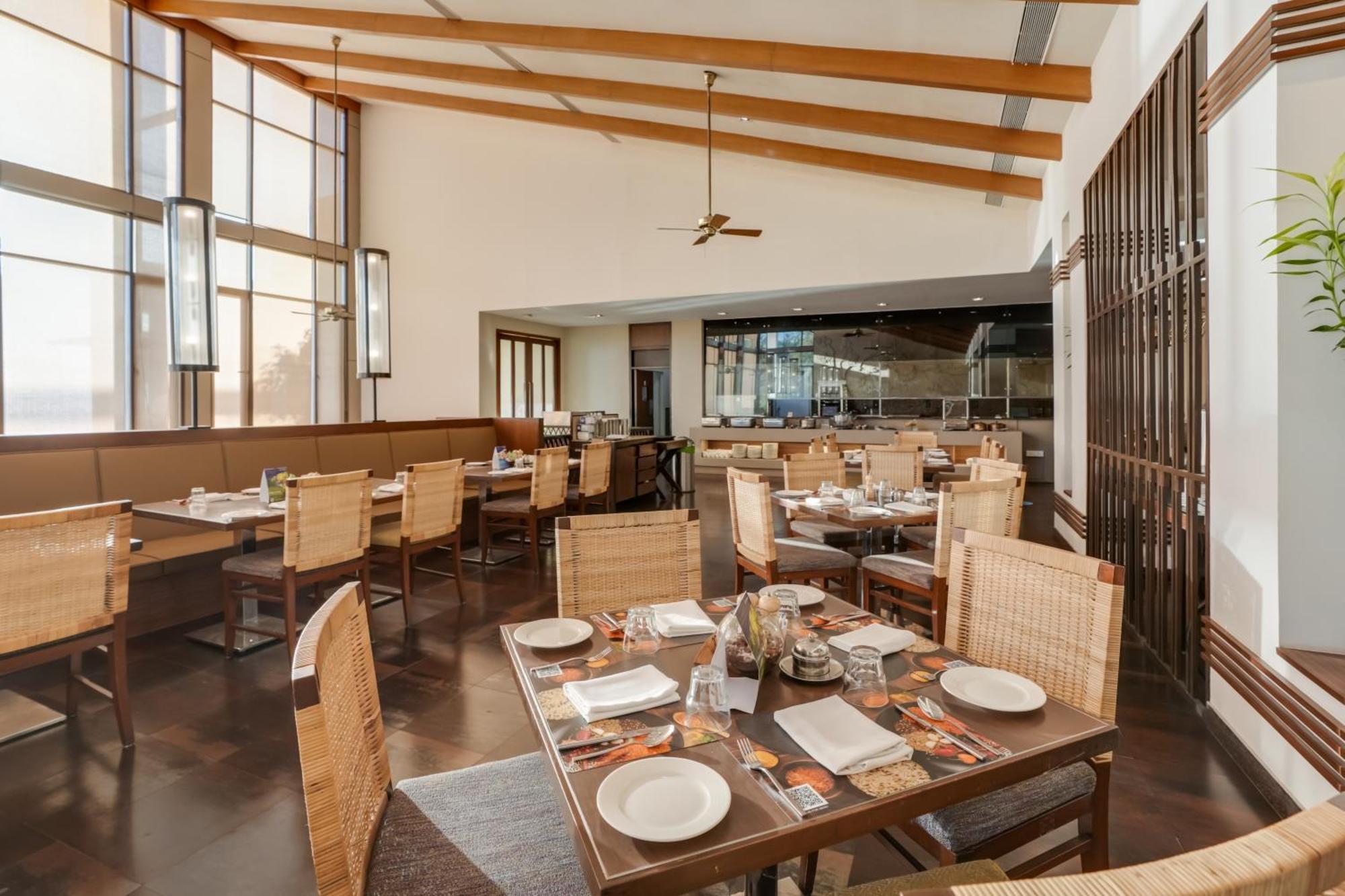 Club Mahindra Tungi, Lonavala Hotel Eksteriør billede